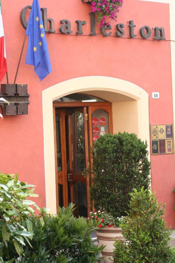 Hotel Charleston Spoleto Exterior foto